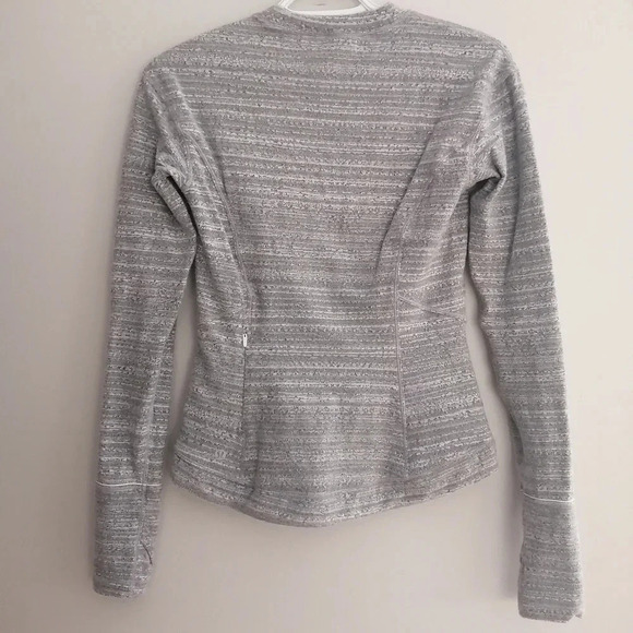 Lululemon Close to Crossing Long Sleeve *Rulu White Gray Stripe Jacquard 4 - Picture 4 of 16